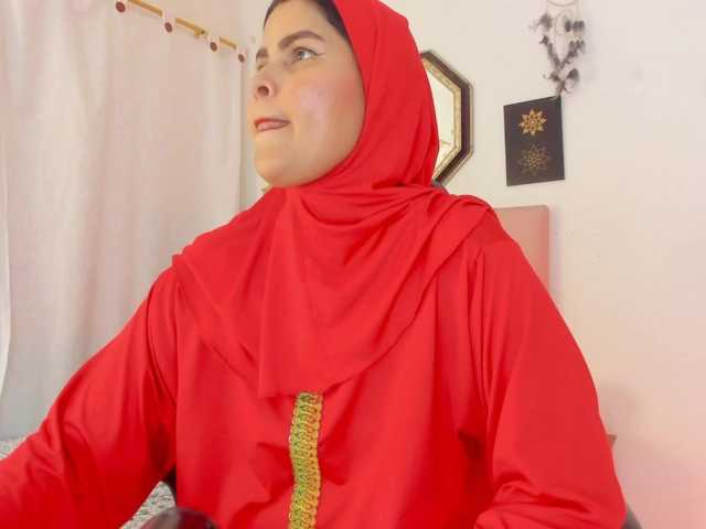 AishaAmin live cam on BongaCams