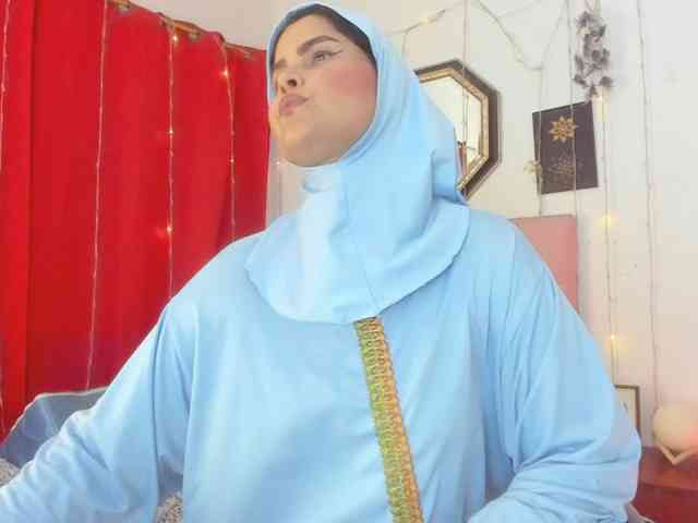 AishaAmin webcam