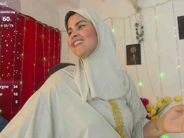 AishaAmin webcam