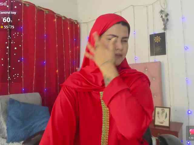 AishaAmin webcam