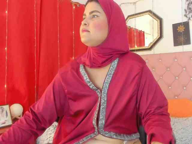 AishaAmin webcam