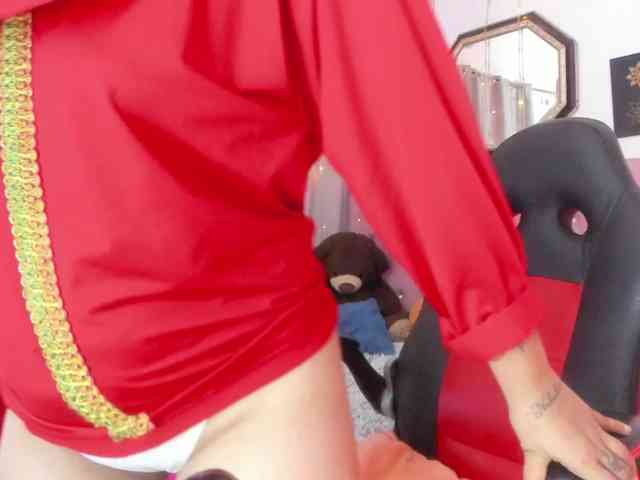 AishaAmin webcam