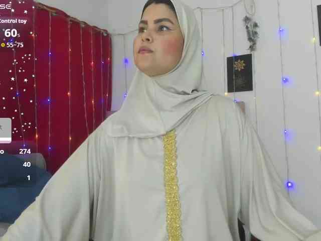 AishaAmin webcam
