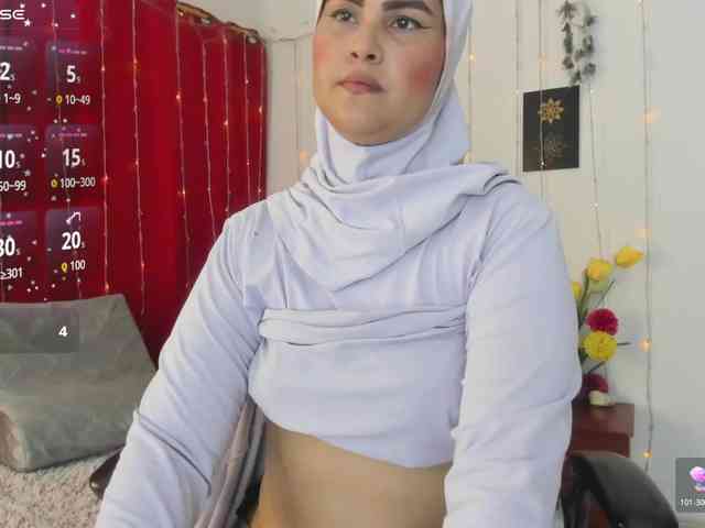 AishaAmin webcam