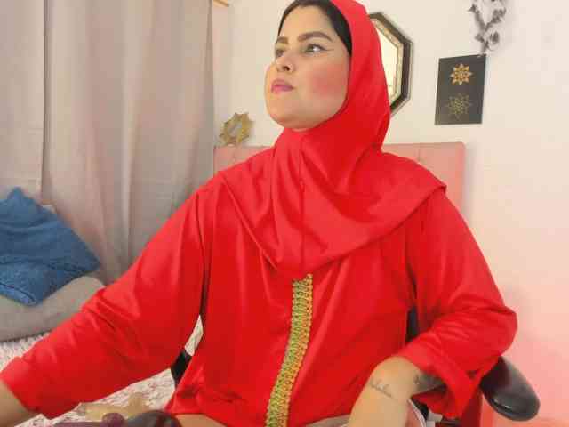 AishaAmin webcam