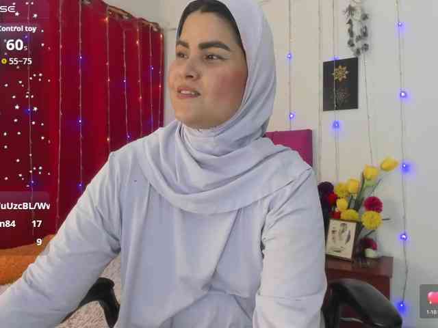 AishaAmin webcam
