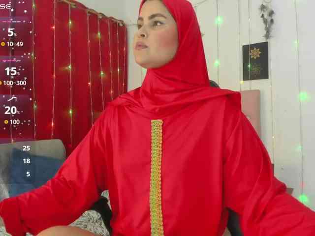 AishaAmin webcam