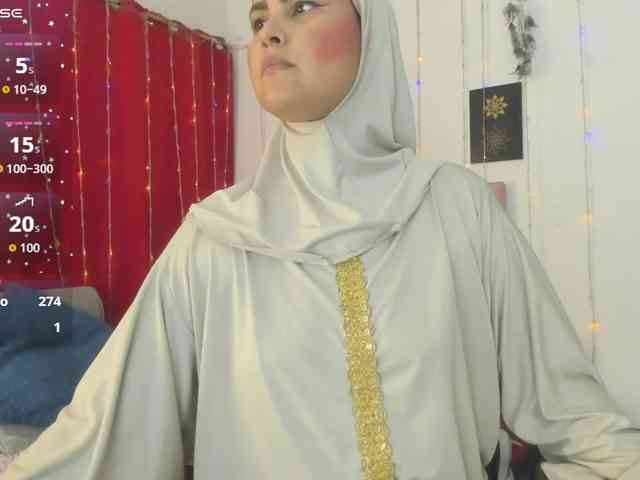 AishaAmin webcam
