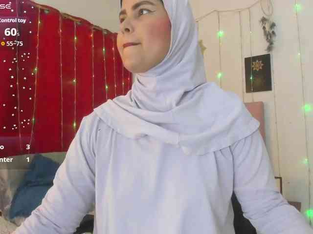 AishaAmin webcam