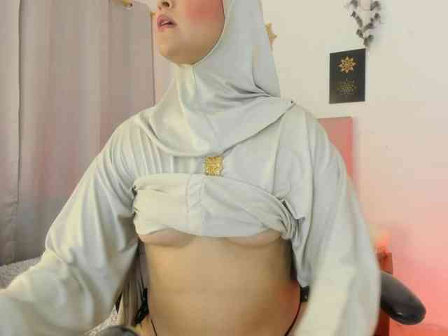 AishaAmin