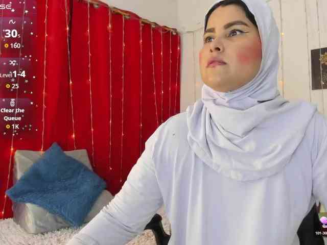 AishaAmin webcam