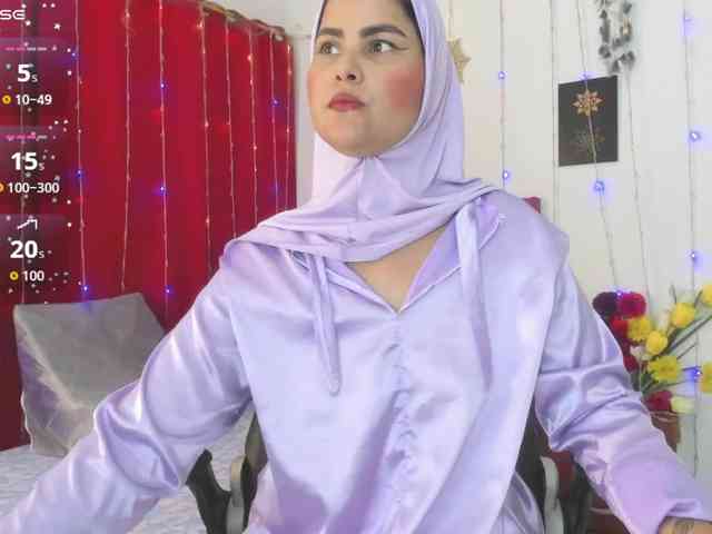 AishaAmin webcam