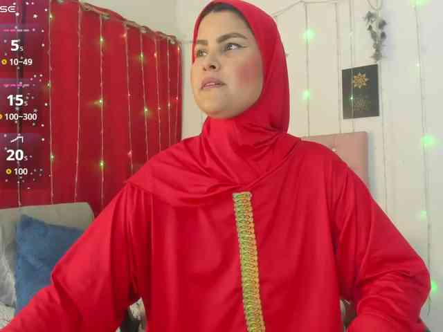 AishaAmin webcam