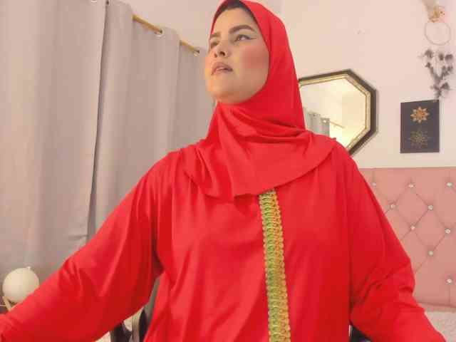 AishaAmin webcam