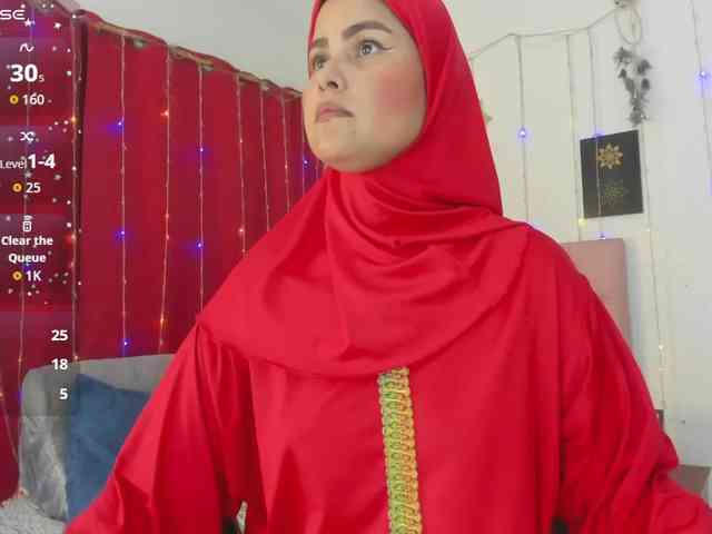 AishaAmin webcam
