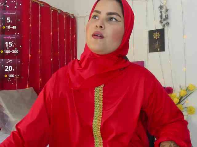 AishaAmin webcam
