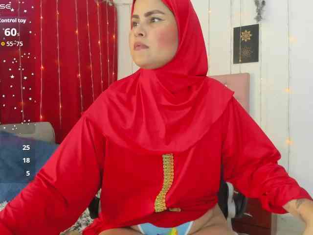 AishaAmin webcam