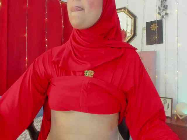 AishaAmin webcam