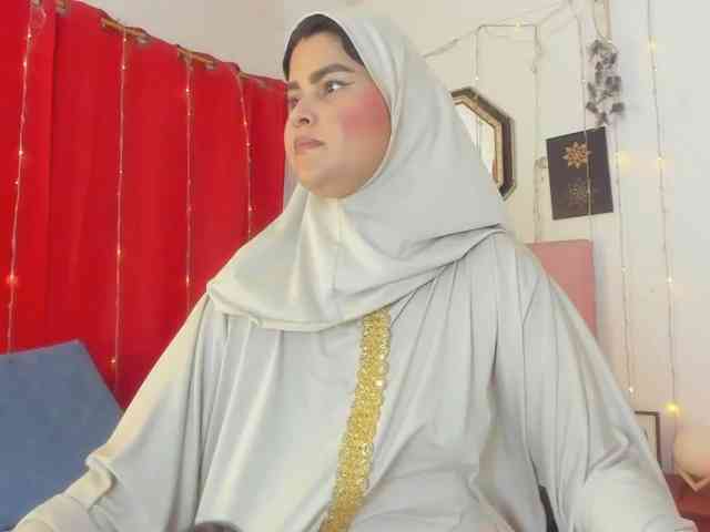 AishaAmin webcam