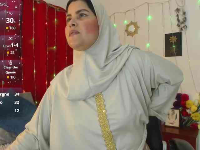 AishaAmin webcam