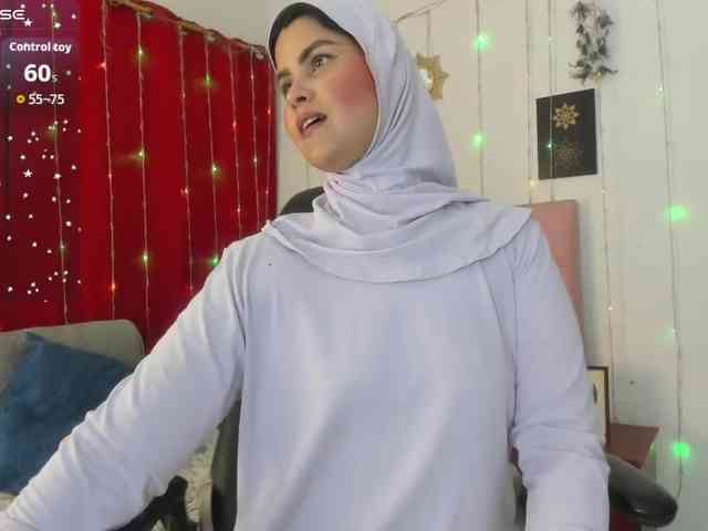 AishaAmin webcam
