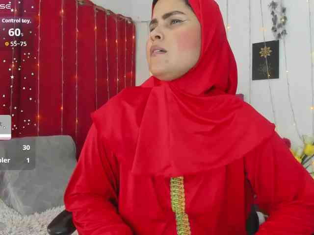 AishaAmin webcam
