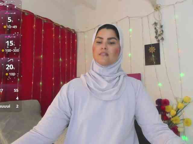 AishaAmin webcam