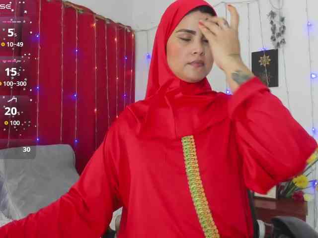 AishaAmin webcam