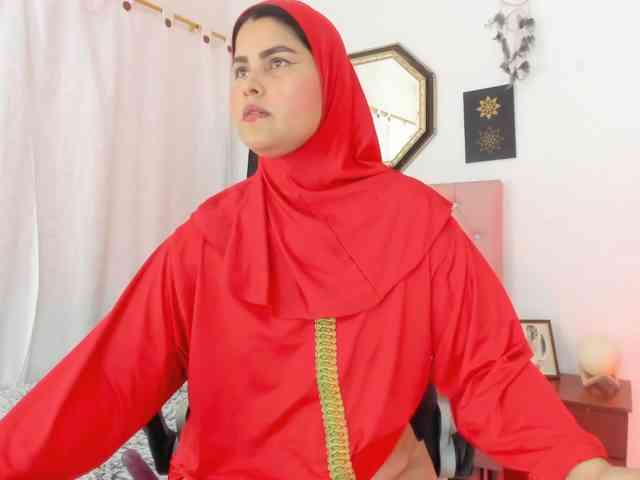 AishaAmin webcam