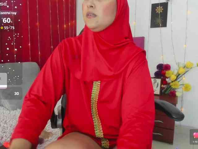 AishaAmin webcam