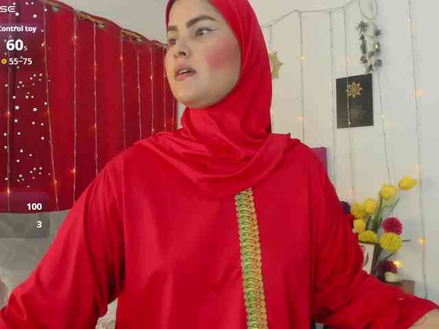AishaAmin webcam