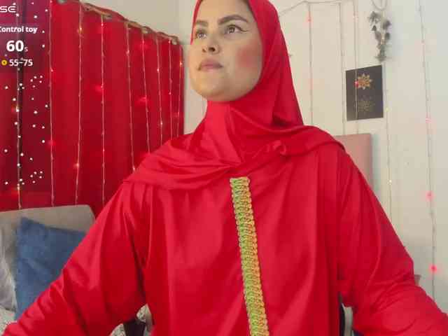 AishaAmin webcam