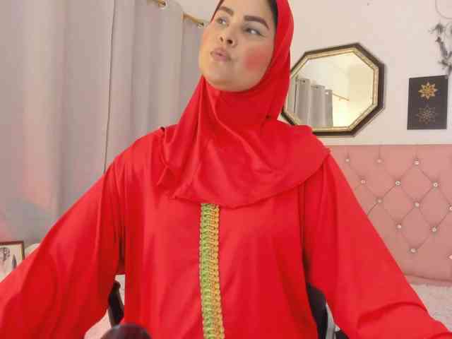 AishaAmin webcam