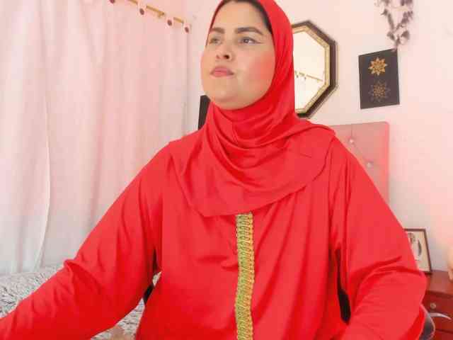 AishaAmin webcam