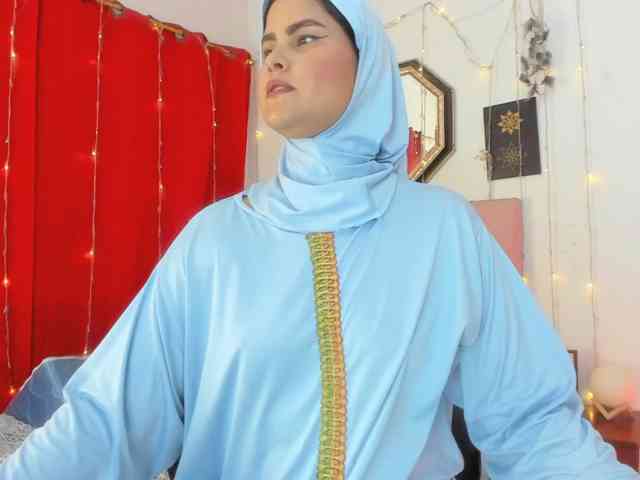 AishaAmin webcam