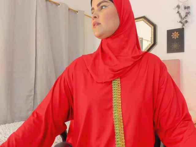AishaAmin webcam
