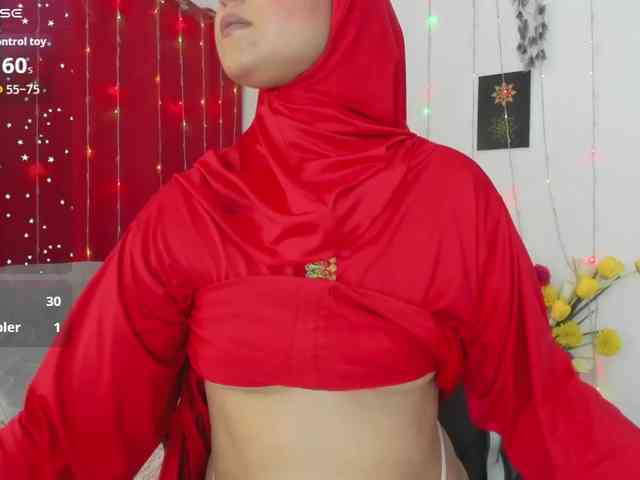 AishaAmin webcam
