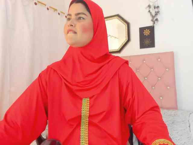 AishaAmin webcam