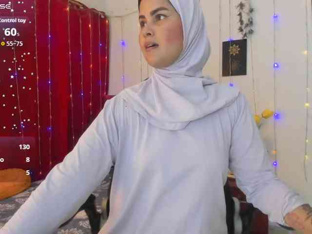 AishaAmin webcam