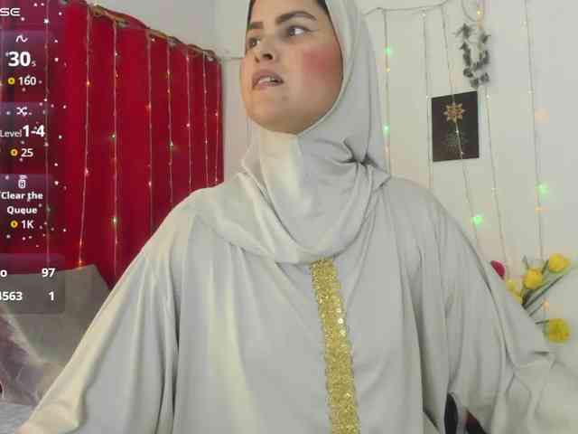 AishaAmin webcam