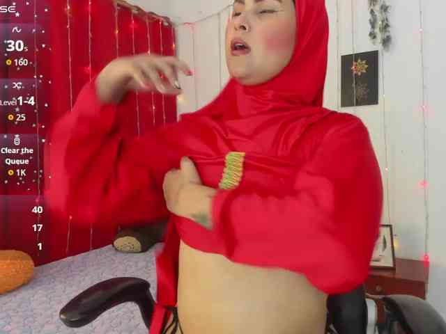 AishaAmin webcam