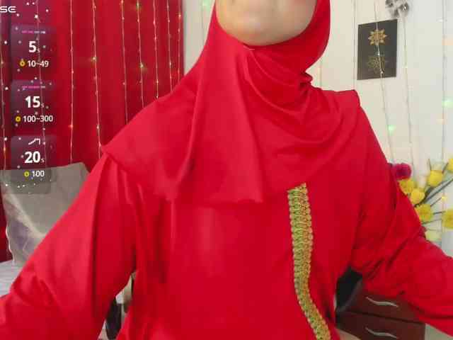 AishaAmin webcam