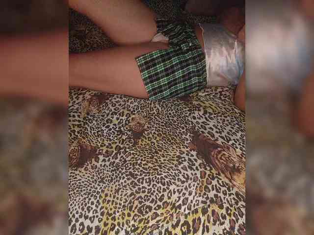 Alexakissmylove webcam