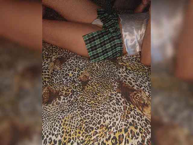 Alexakissmylove Live Webcam on BongaCams