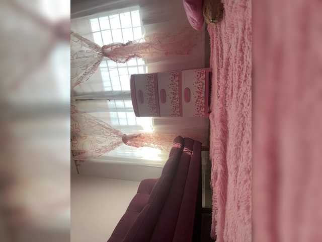 LunaBiely's BongaCams show and profile