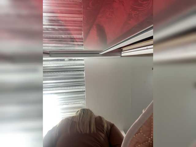 LunaBiely's BongaCams show and profile