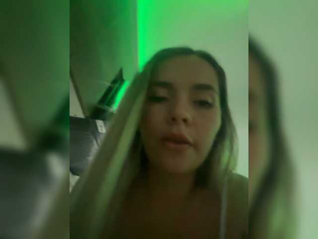 LunaBiely's BongaCams show and profile