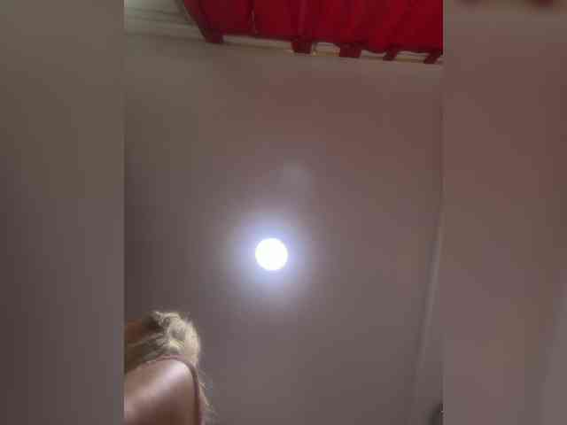 Модель: LunaBiely