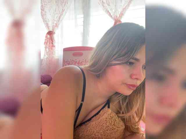 Модель: LunaBiely