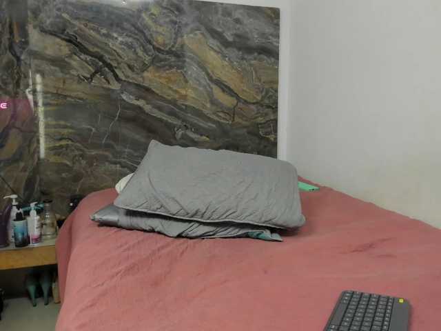 Wendy-Deiby live cam on BongaCams